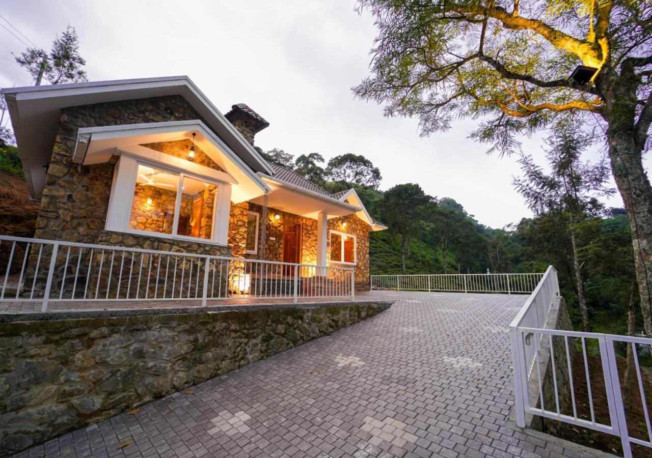 Tiyans Stone Castle Private Tea Villa Vagamon By Voye Homes Exterior photo